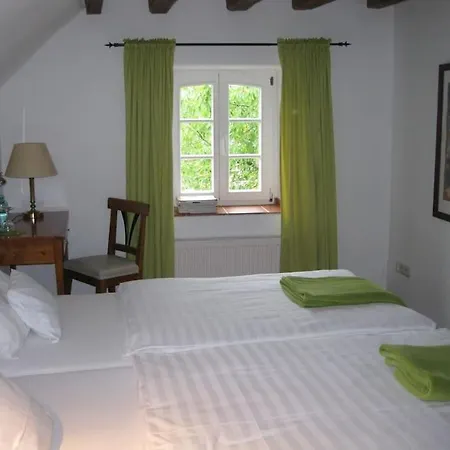 Maternushof 4*